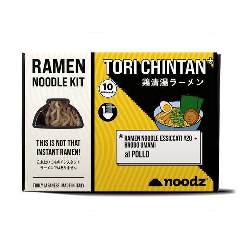 Confezione Noodz Tori Chintan Ramen Kit: ramen noodle essiccati #20 e brodo concentrato al pollo, 1 porzione
